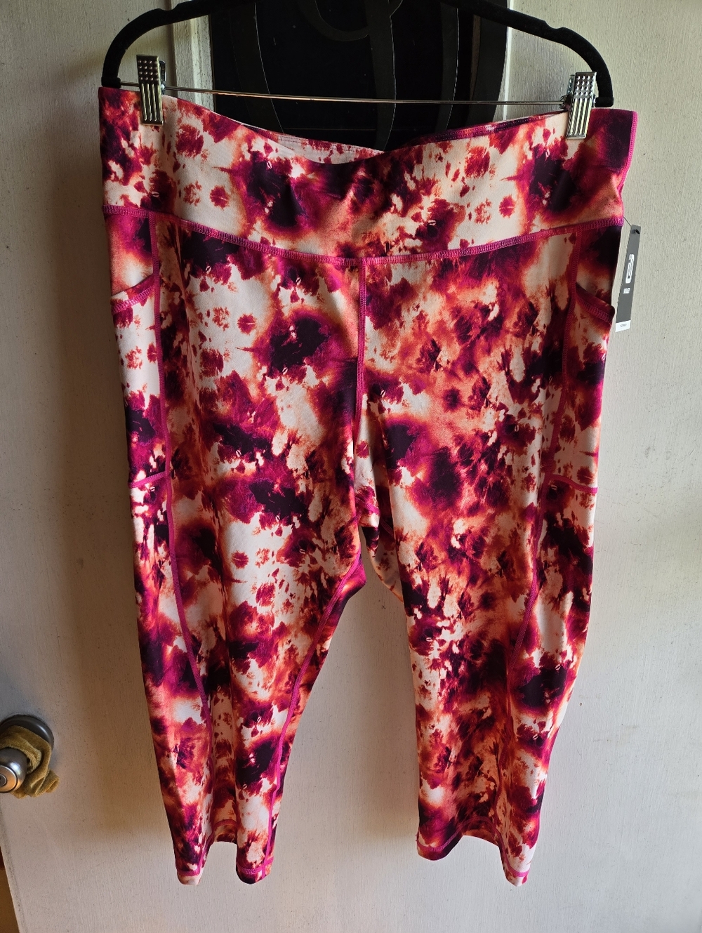 Ideology Pink and Cream Tie-Dye Capri Leggings NWT